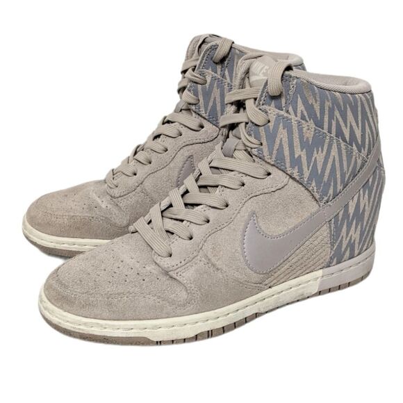 NIKE Women's Dunk Sky Hi Wedge Sneakers Gray 7 - Picture 3 of 11